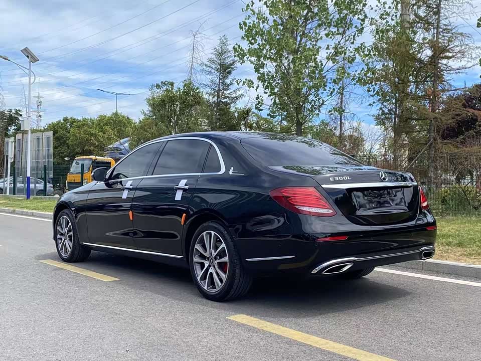 Mercedes-Benz E-class Mercedes-Benz E-class