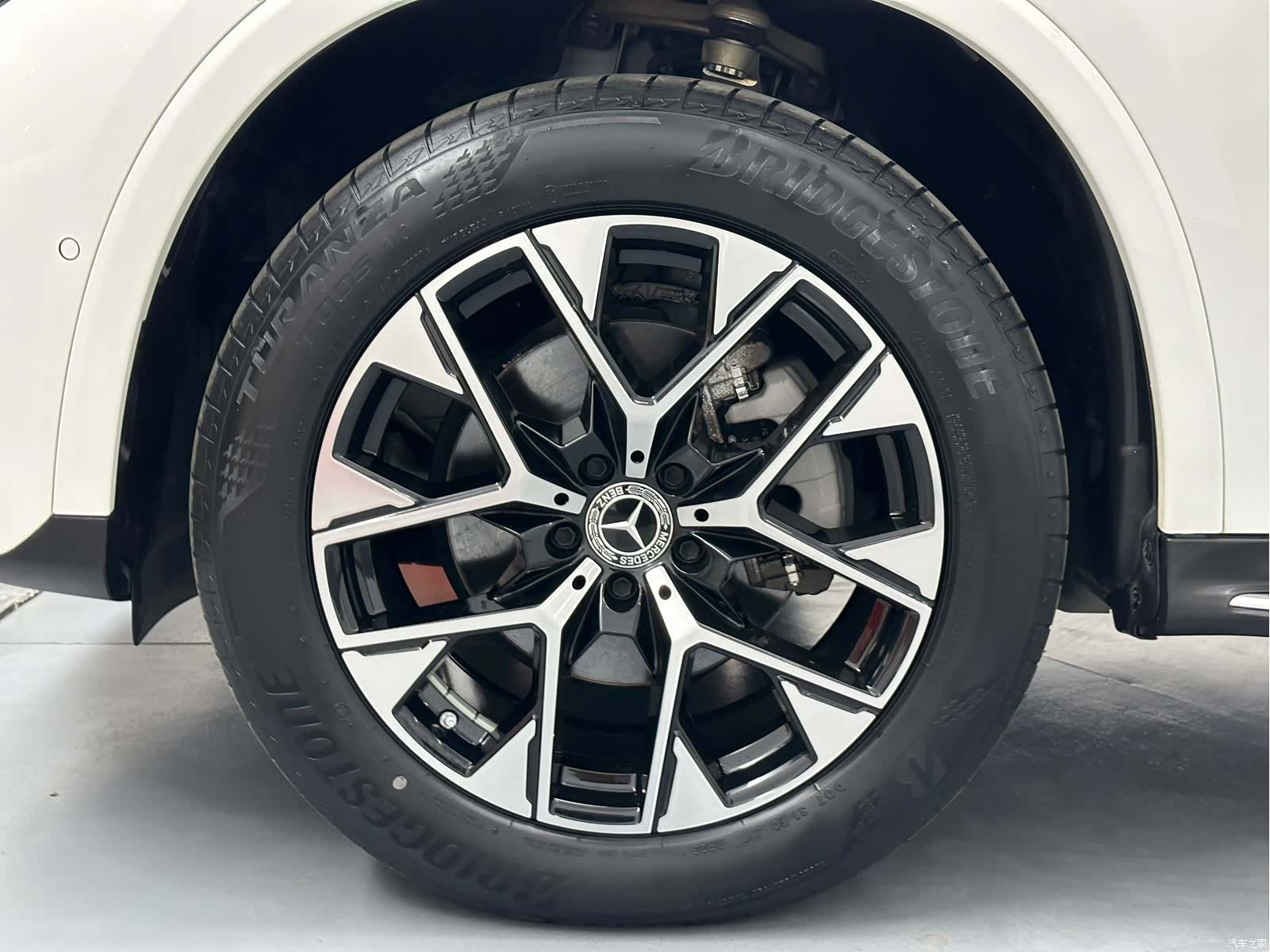Mercedes-Benz GLC, 2024 22