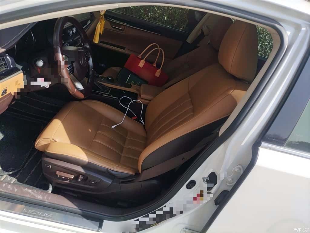 Lexus ES, 2016 11