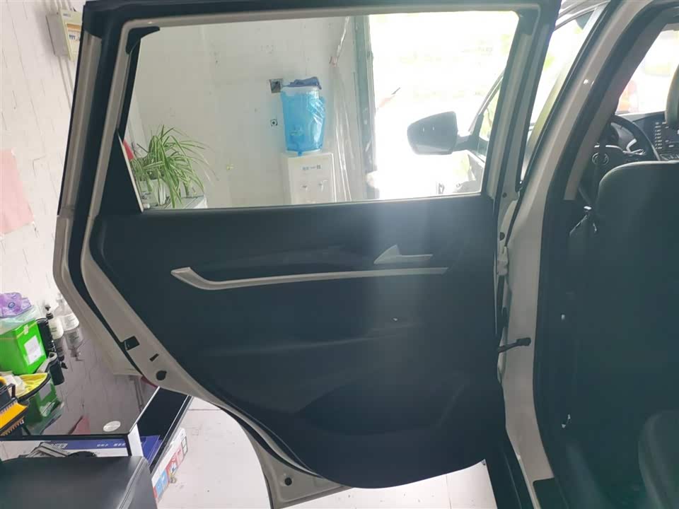 Aeolus AX7 Aeolus AX7