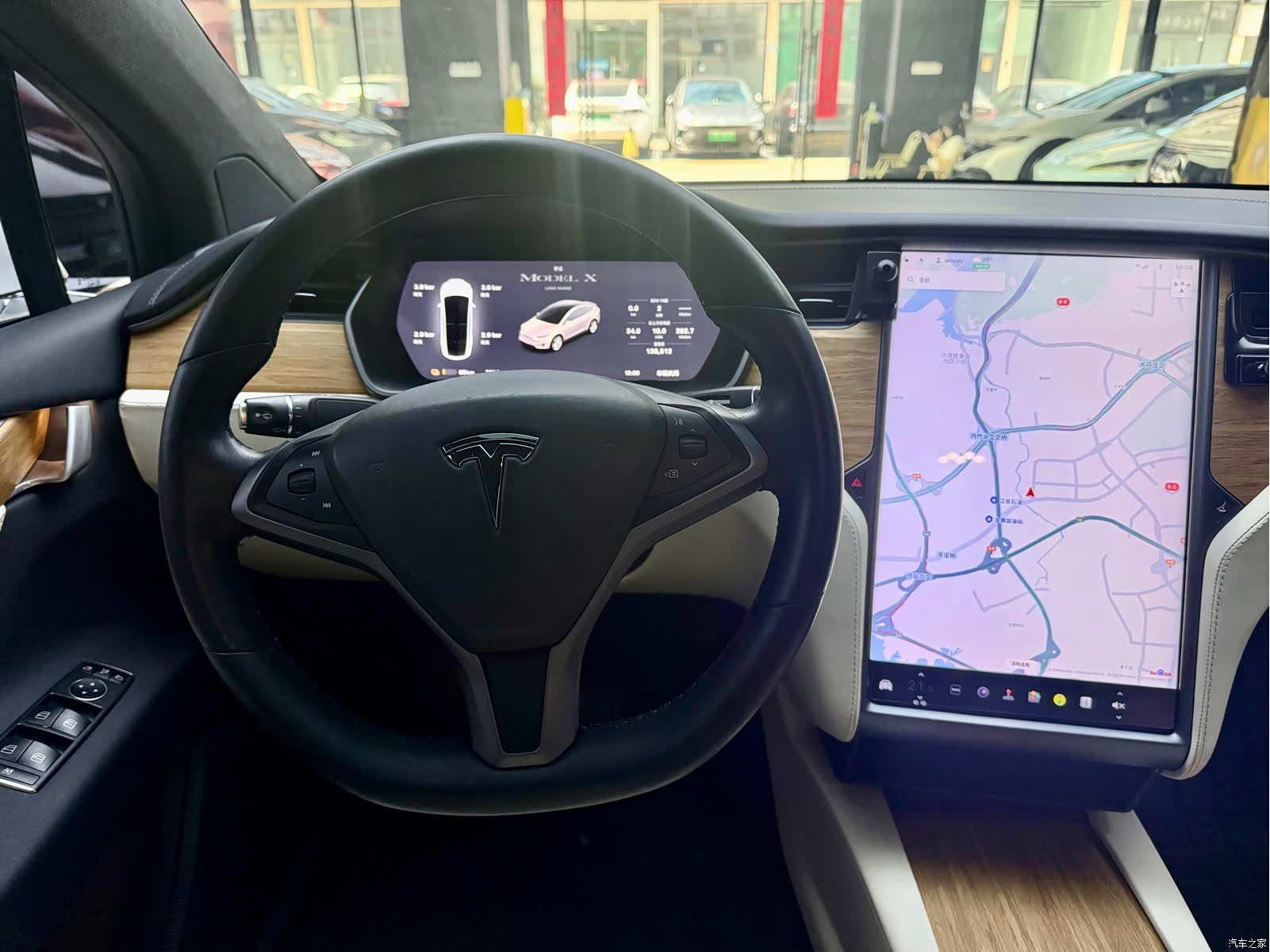 Tesla Model X, 2019 9