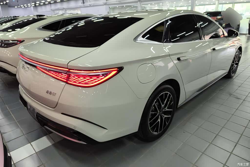 BYD Seal, 2024 3
