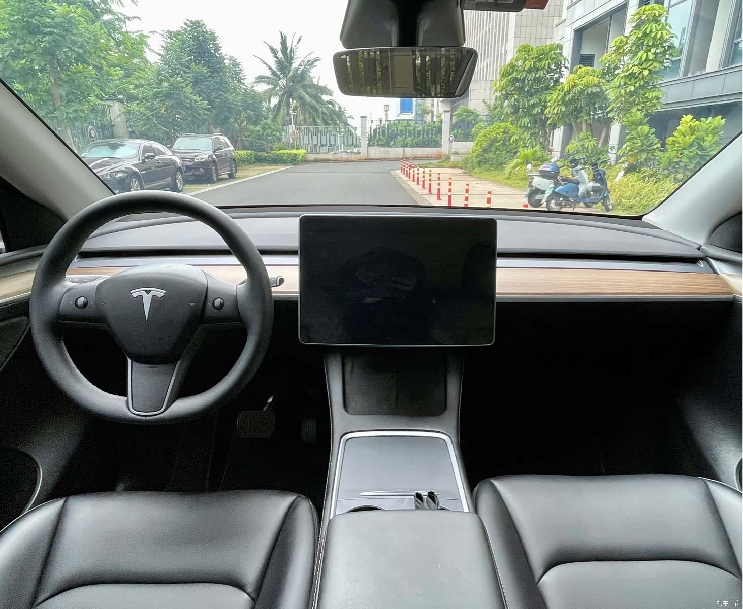 Tesla Model Y, 2021 6