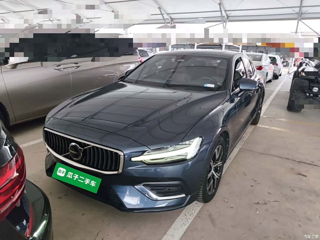 Volvo S60, 2023 3