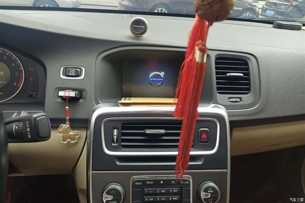 Volvo S60, 2012 13