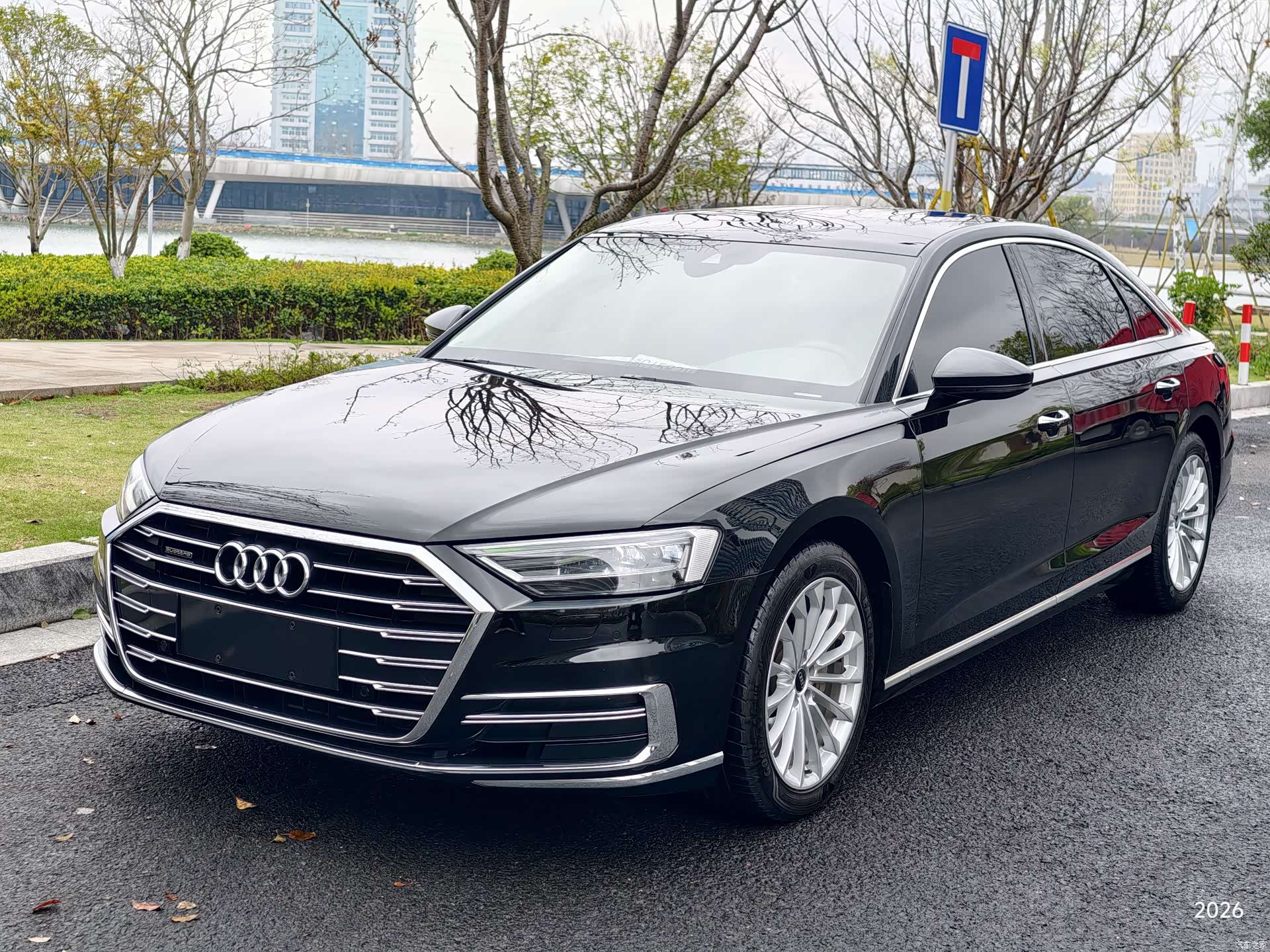 Audi A8L, 2021 1