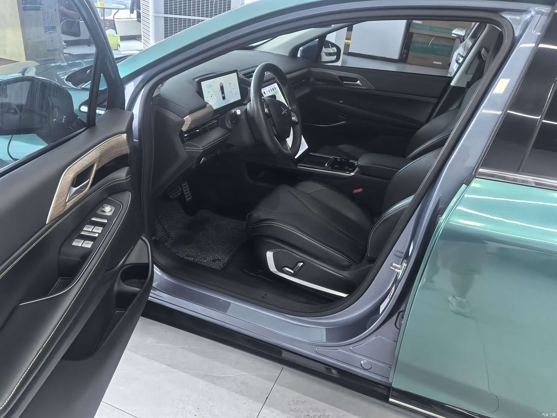 Xpeng P5, 2022 4