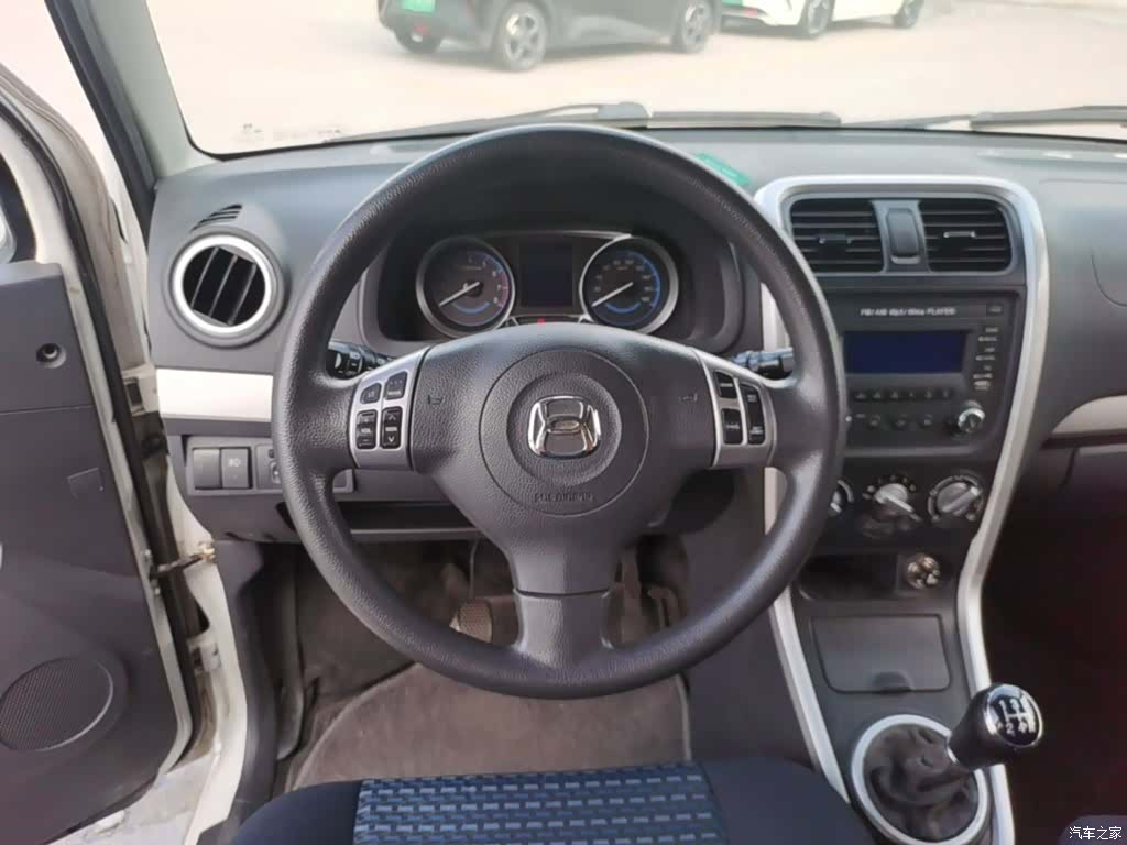 Suzuki X5, 2015 11