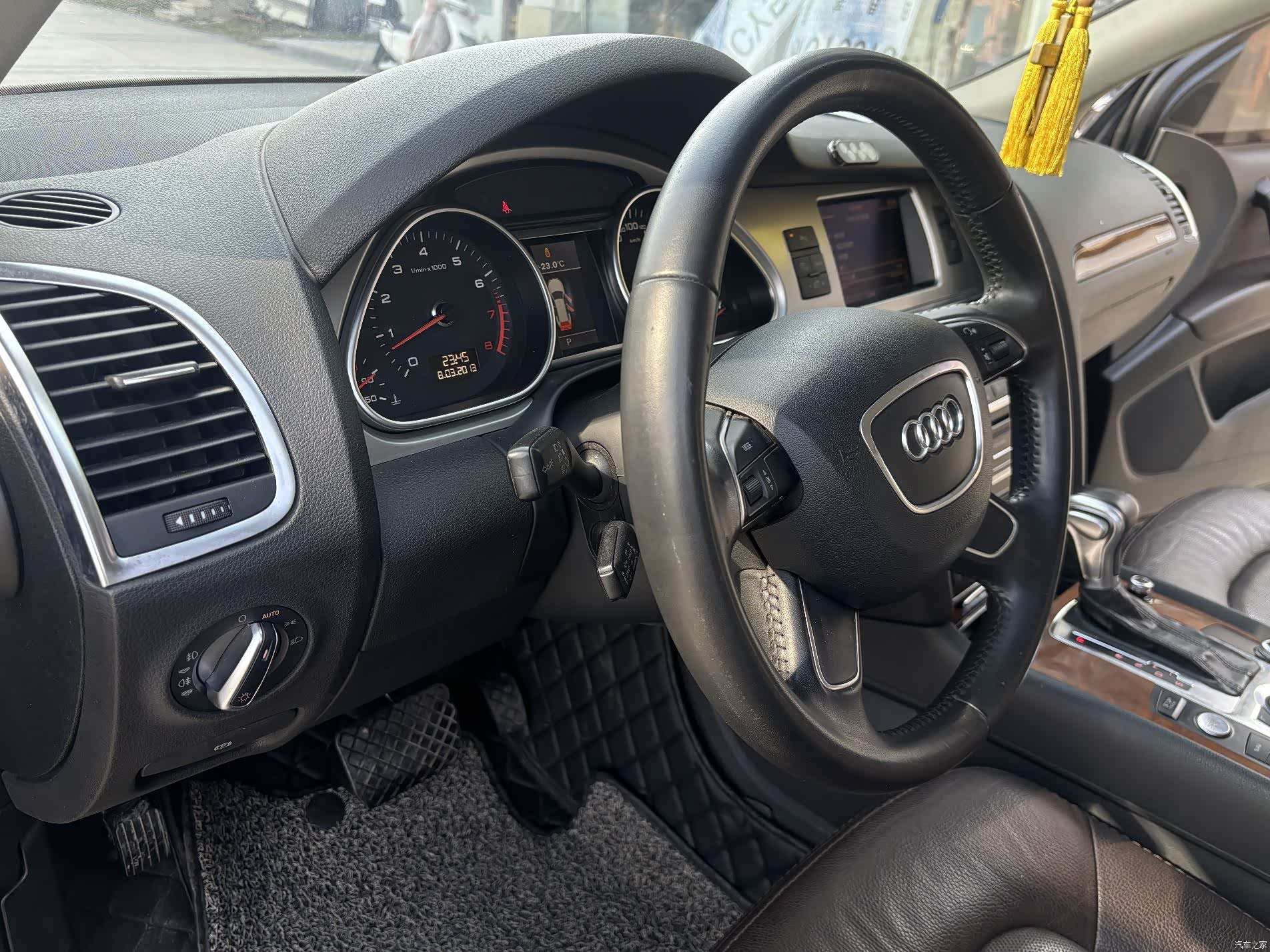 Audi Q7, 2014 20