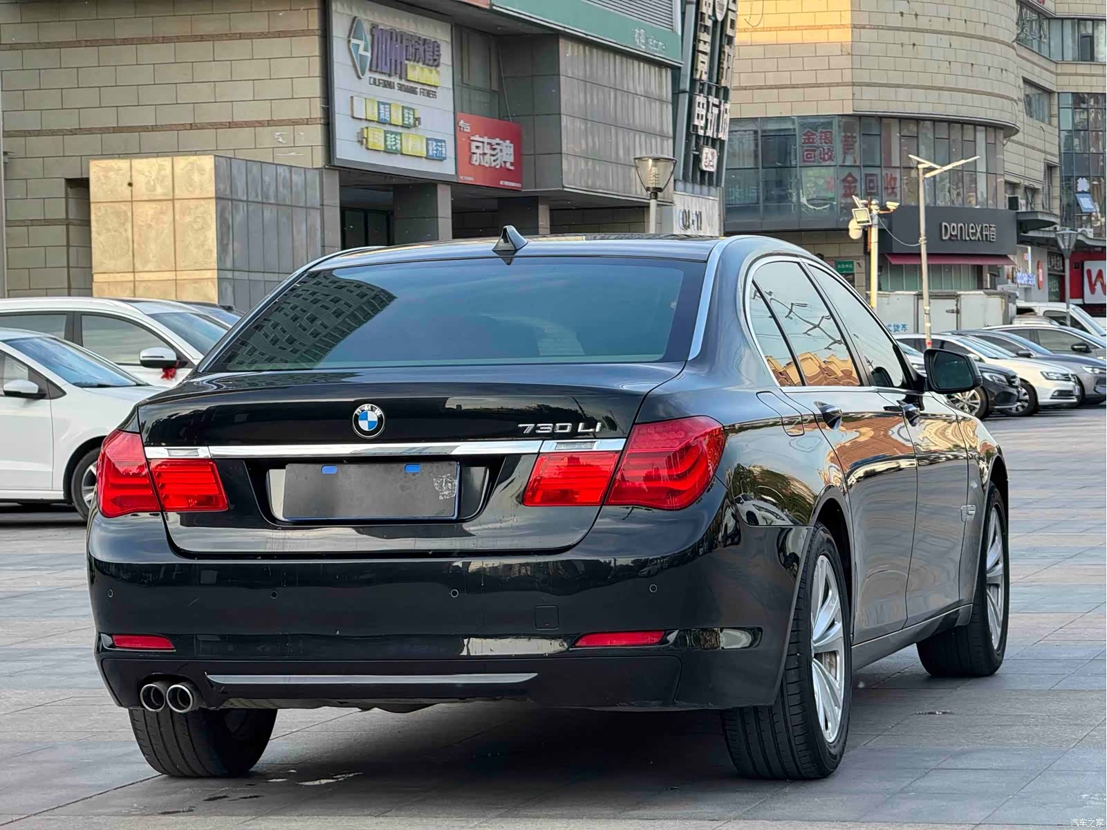 BMW 7 Series, 2011 21