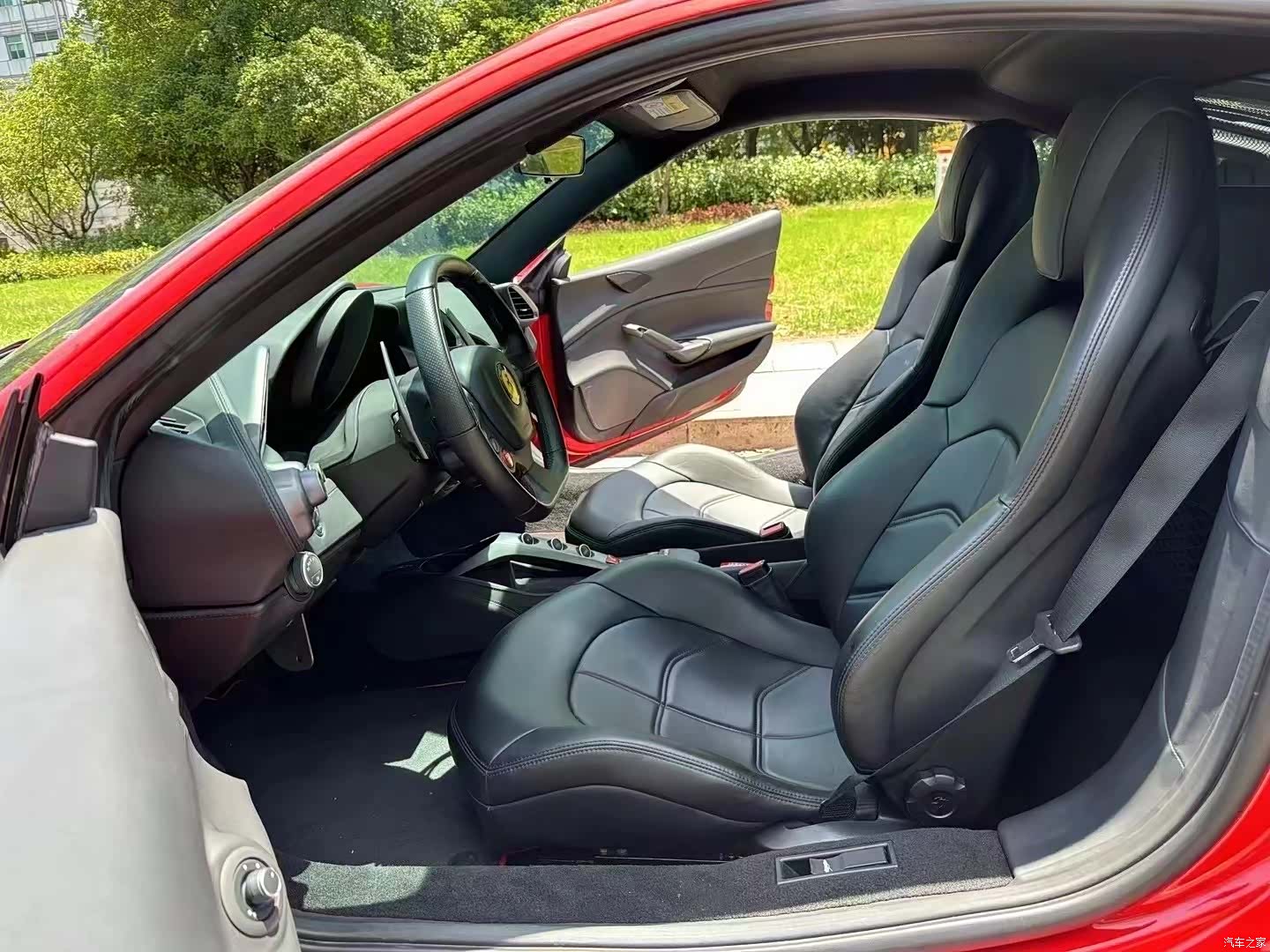 Ferrari 488, 2019 6