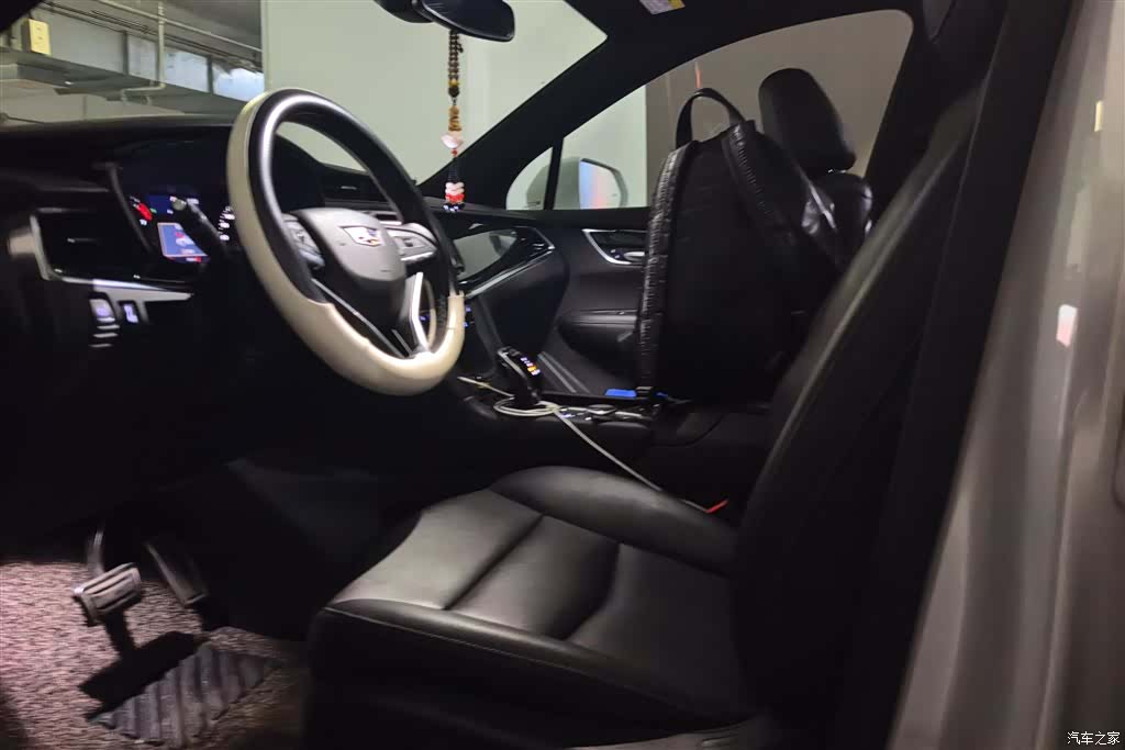 Cadillac XT6, 2021 9