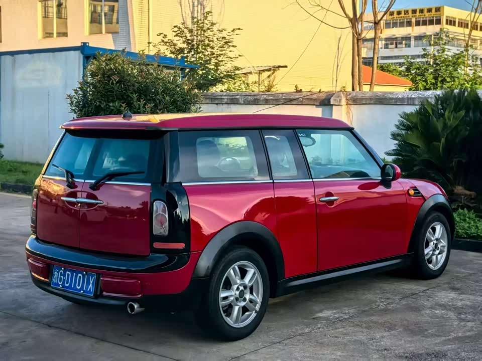 MINI CLUBMAN MINI CLUBMAN
