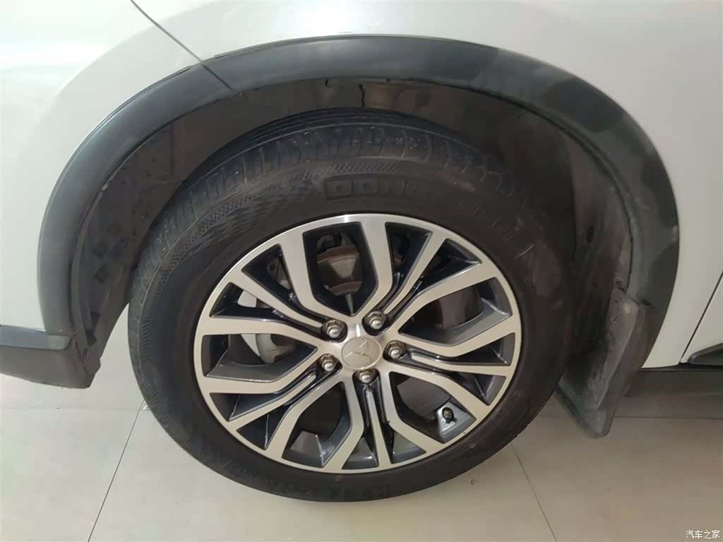 Mitsubishi Outlander, 2017 23