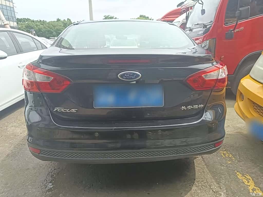 Ford Focus, 2014 6
