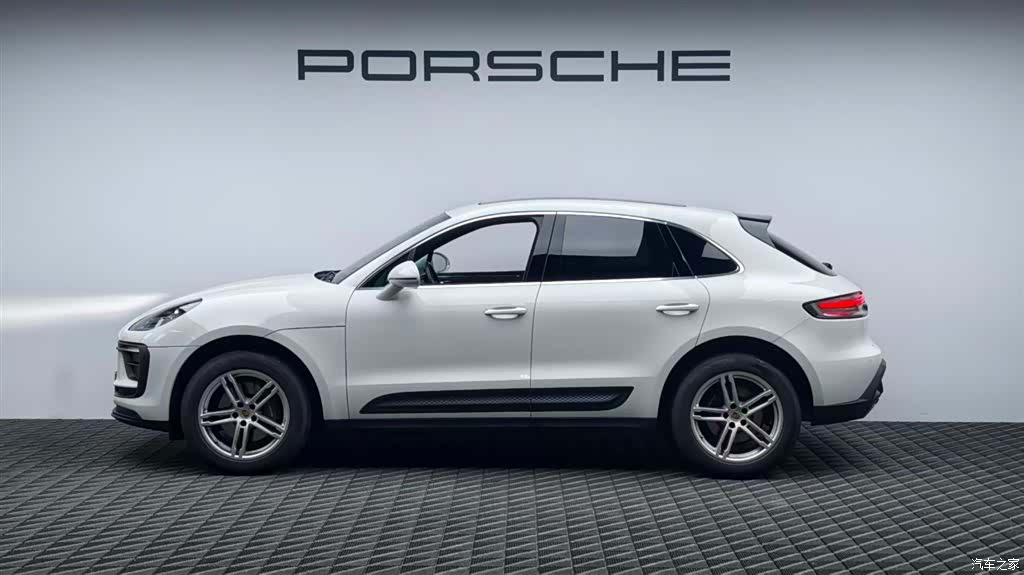 Porsche Macan, 2023 4