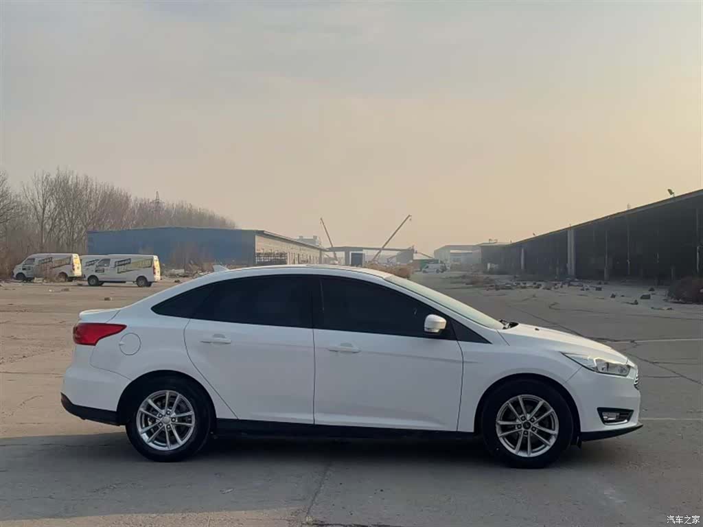 Ford Focus, 2017 10
