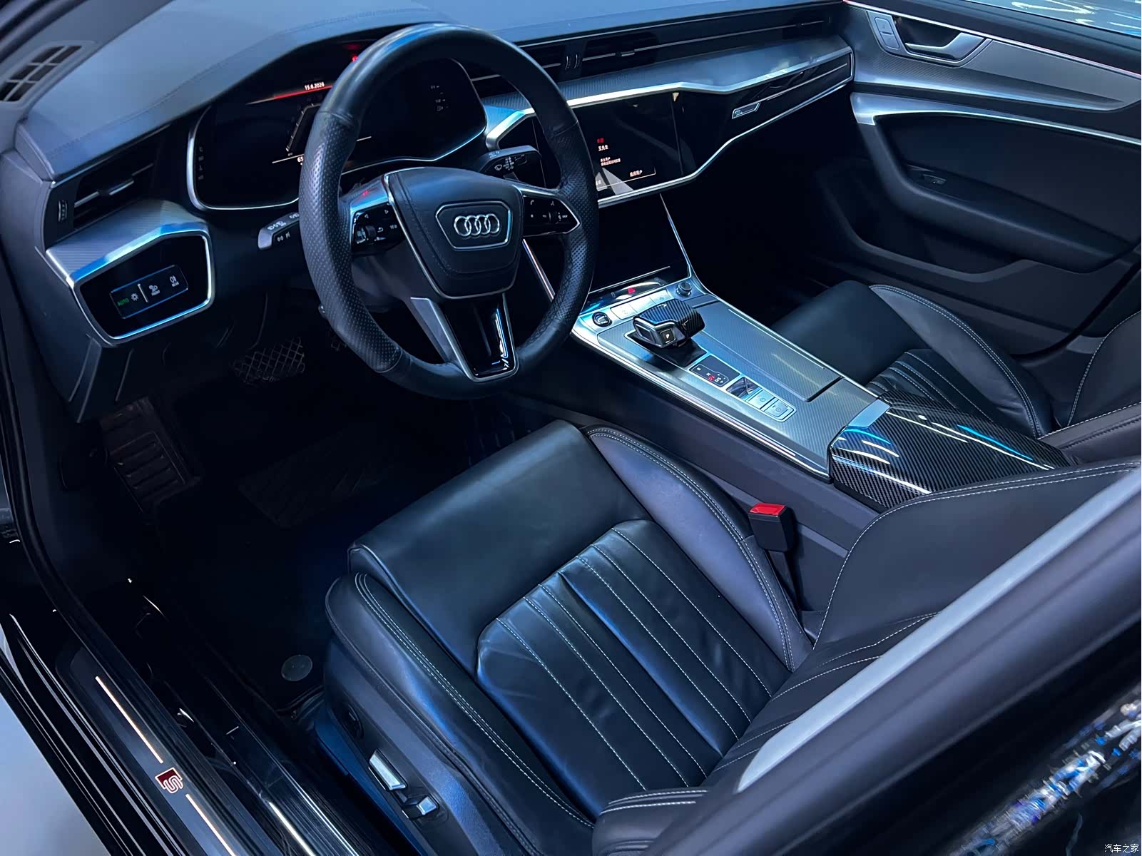 Audi A6L, 2023 все фото