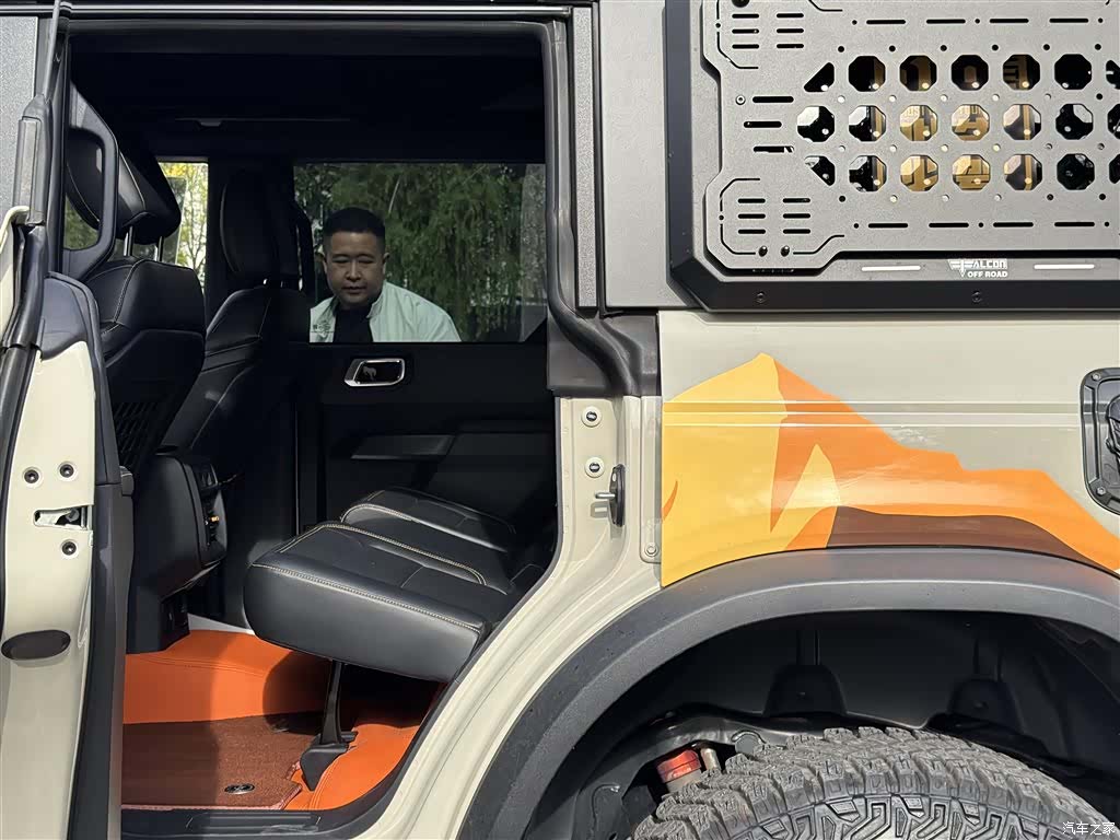 Ford Bronco, 2024 7