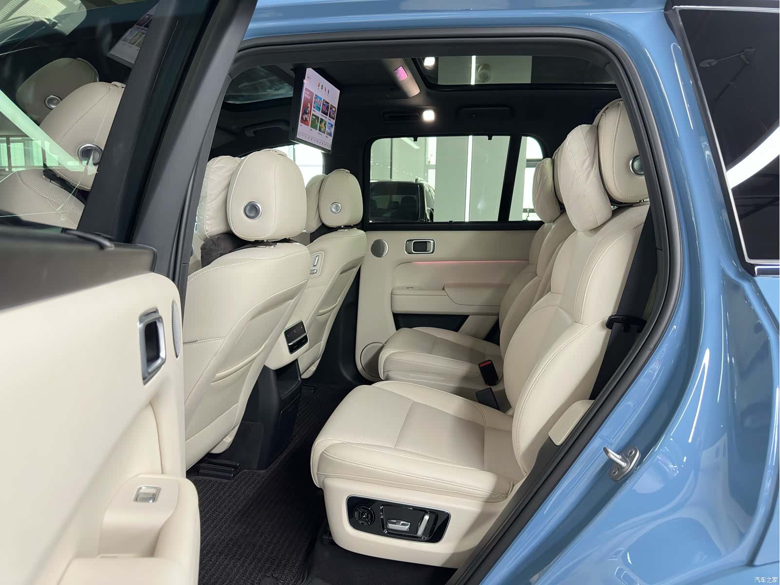 Li Auto L8, 2022 17