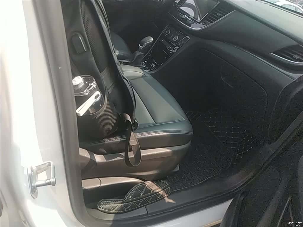 Buick Encore, 2017 25