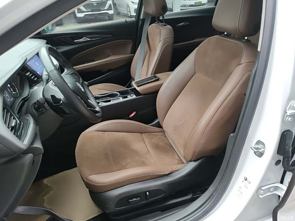 Buick Regal, 2022 15