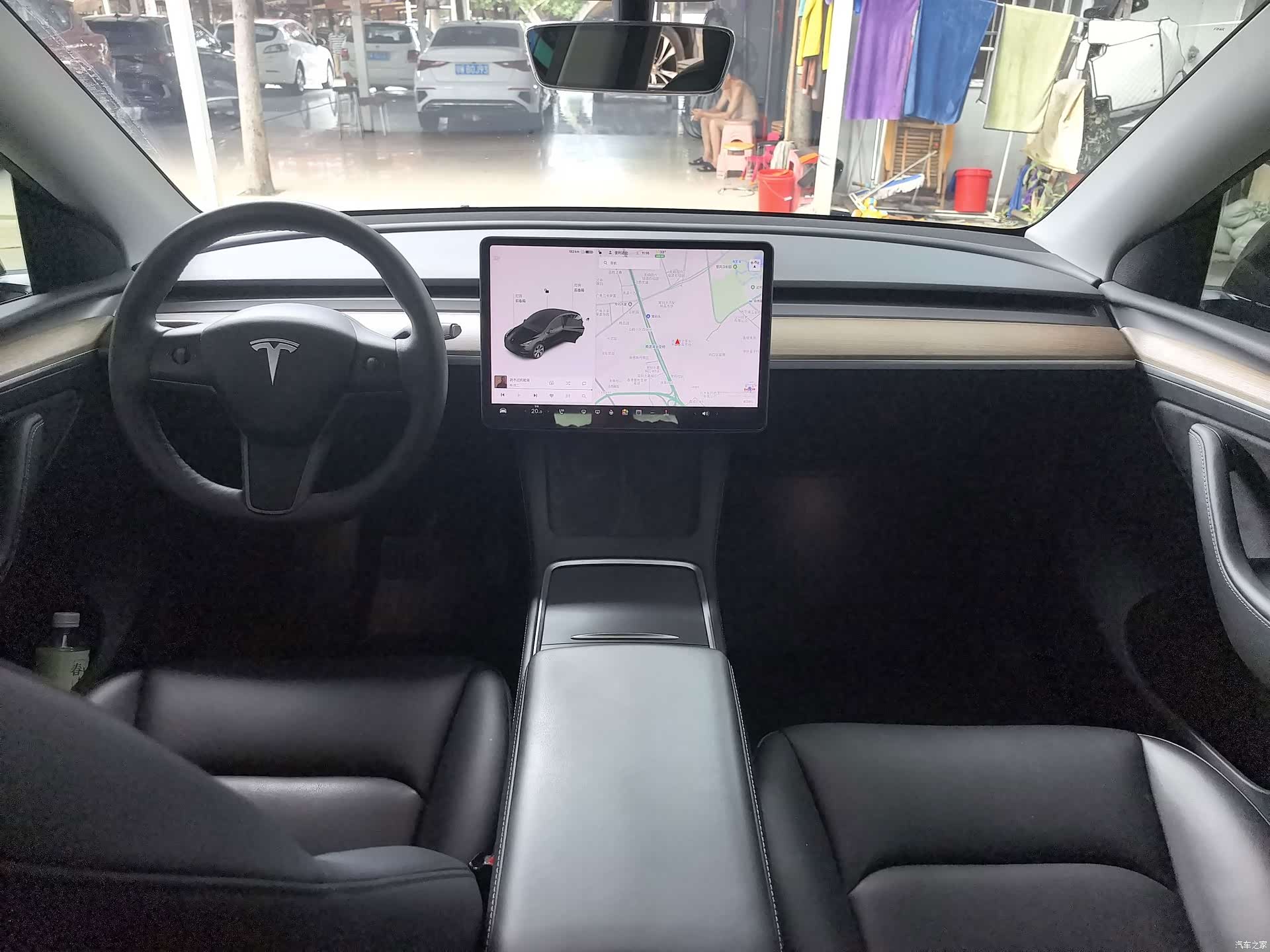 Tesla Model Y, 2021 14