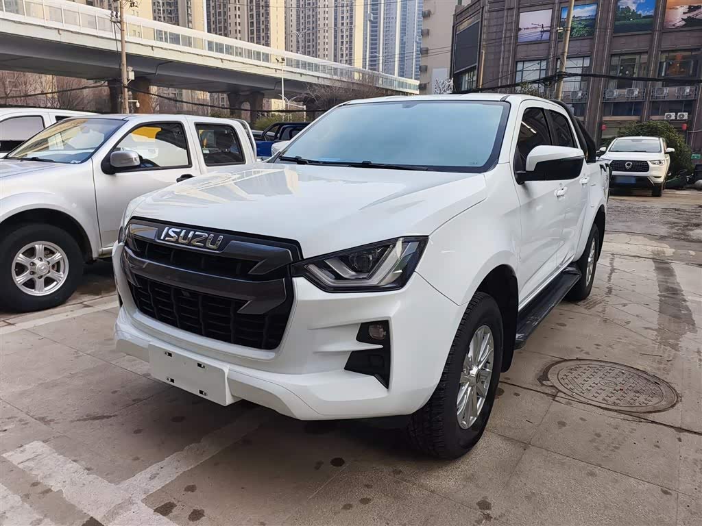 Isuzu 铃拓