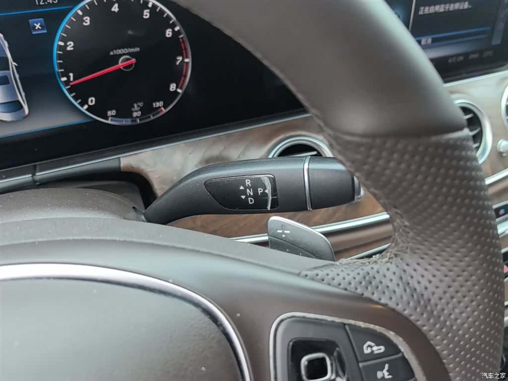 Mercedes-Benz E-Class, 2018 14