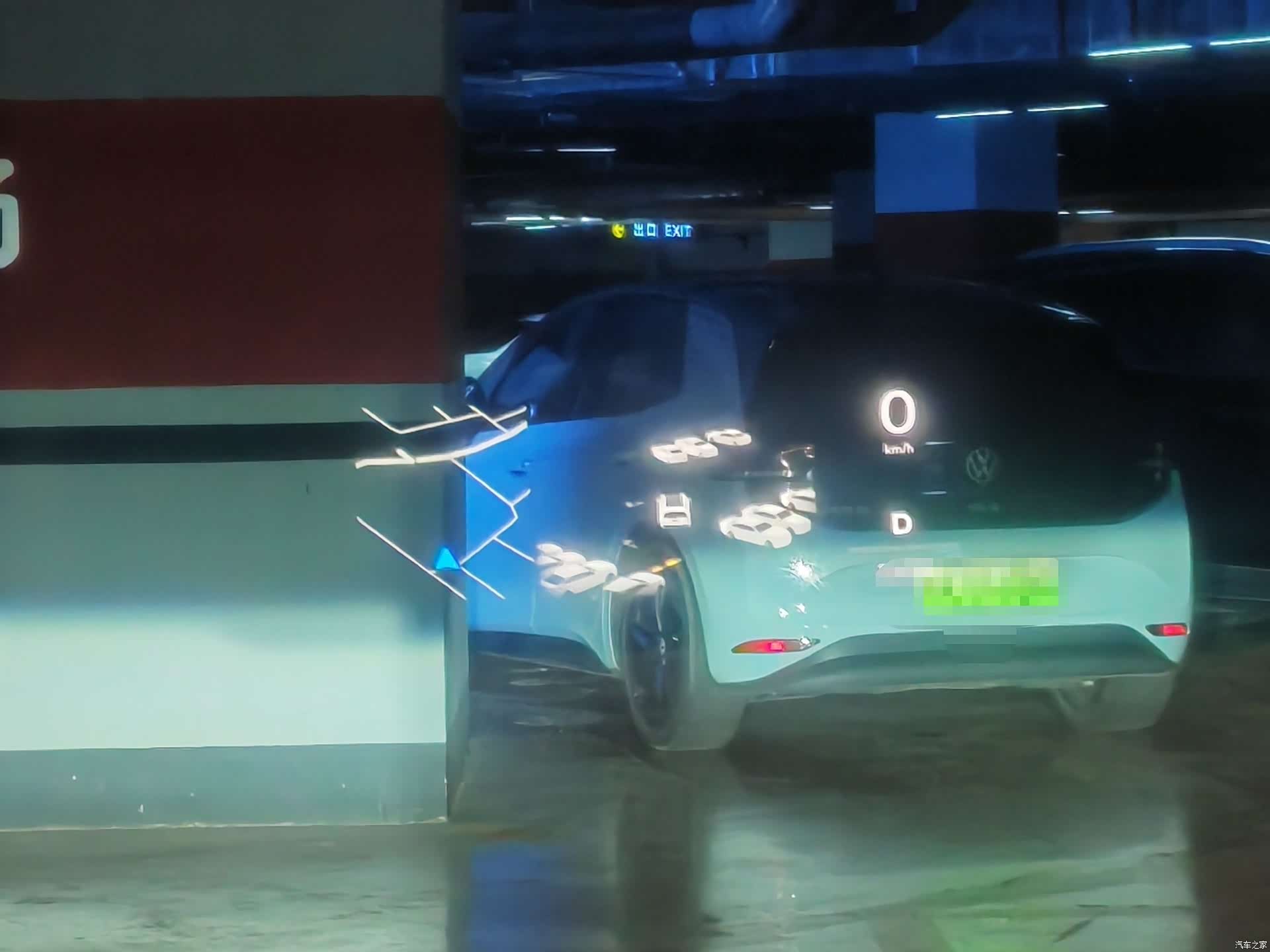 Li Auto MEGA, 2025 47