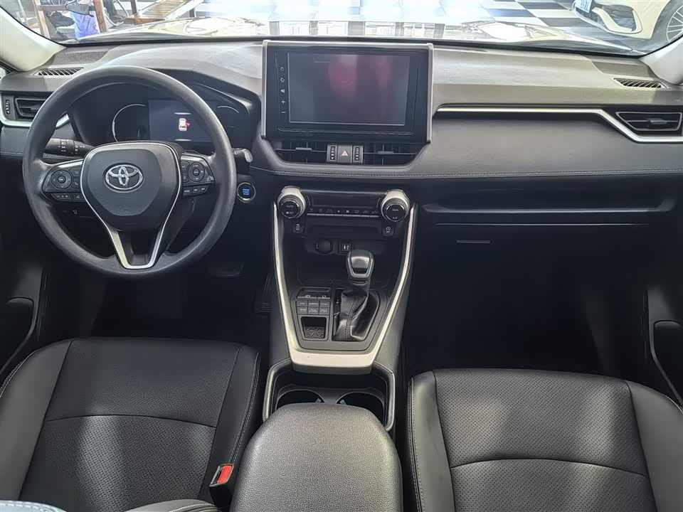 Toyota RAV4 Rongfang