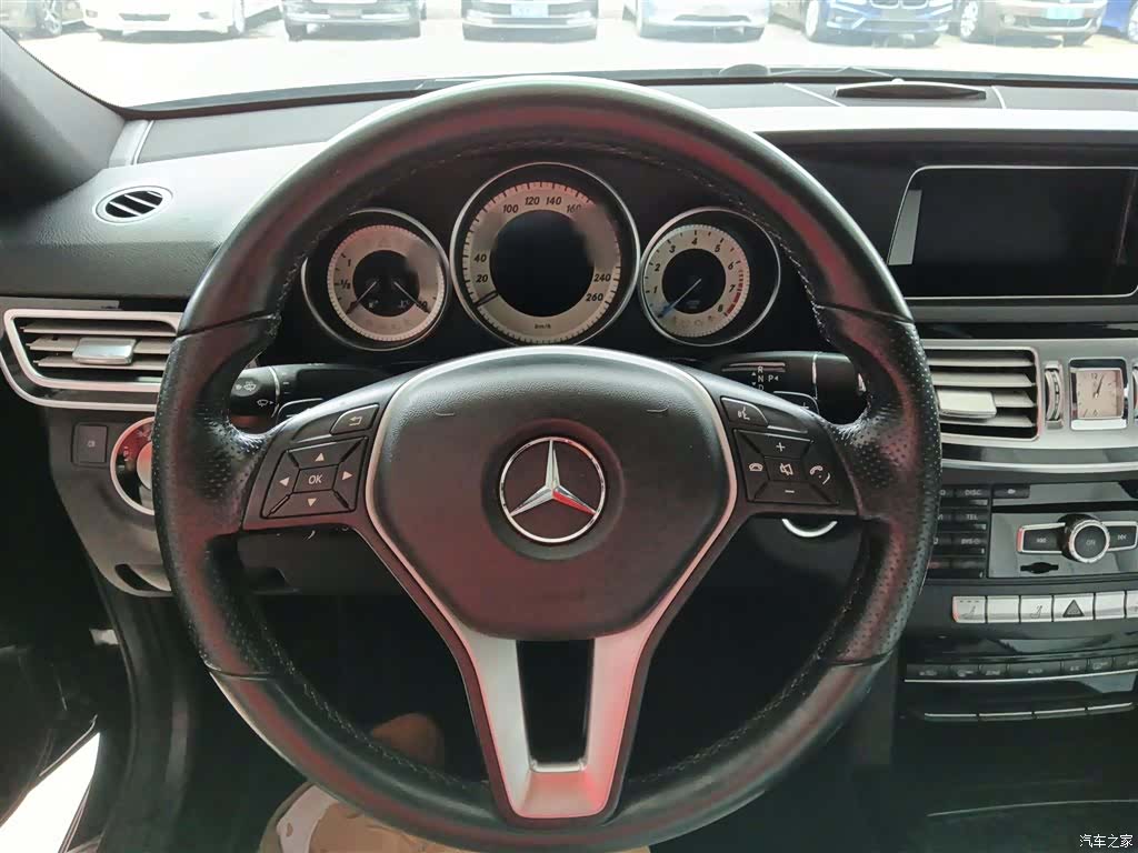 Mercedes-Benz E-Class, 2014 11