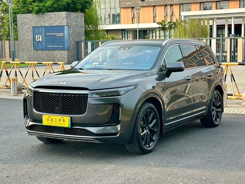 Li Auto ONE 2020 6 мест