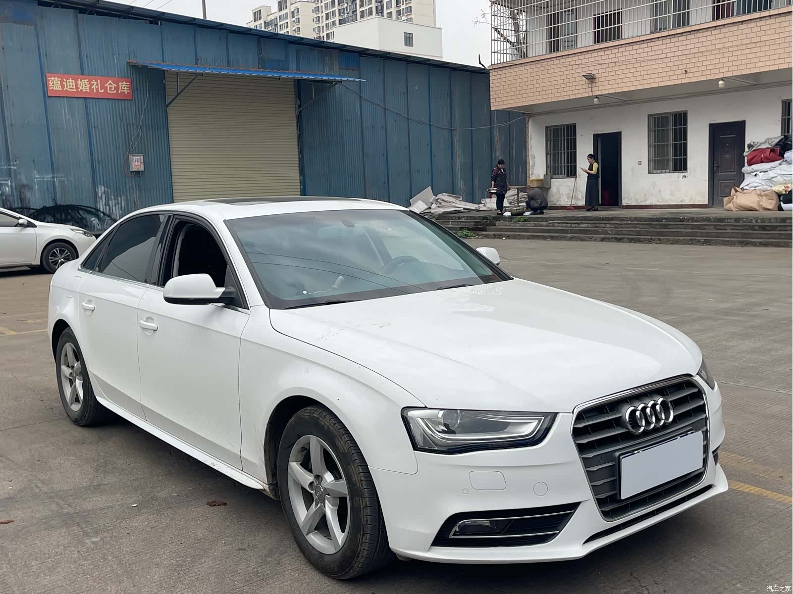 Audi A4L, 2013 3