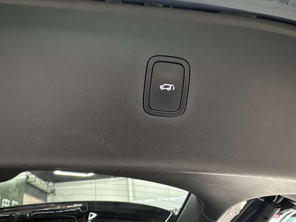 AITO Ask the world M7