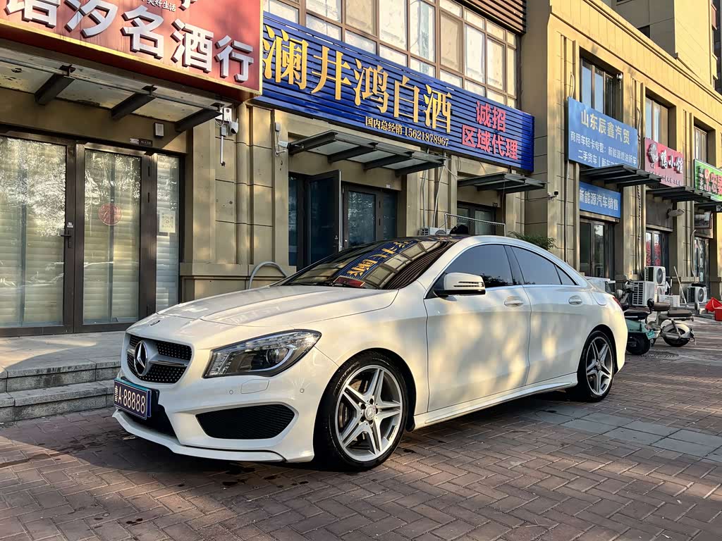 Mercedes-Benz CLA