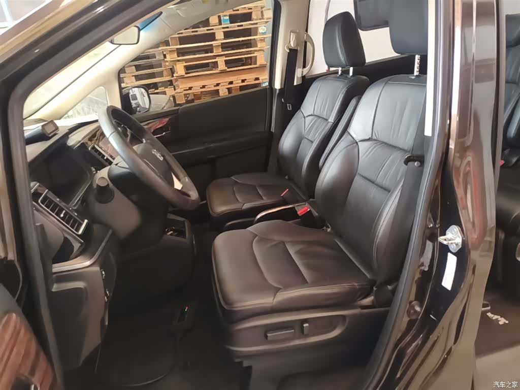 Honda Elysion, 2019 15
