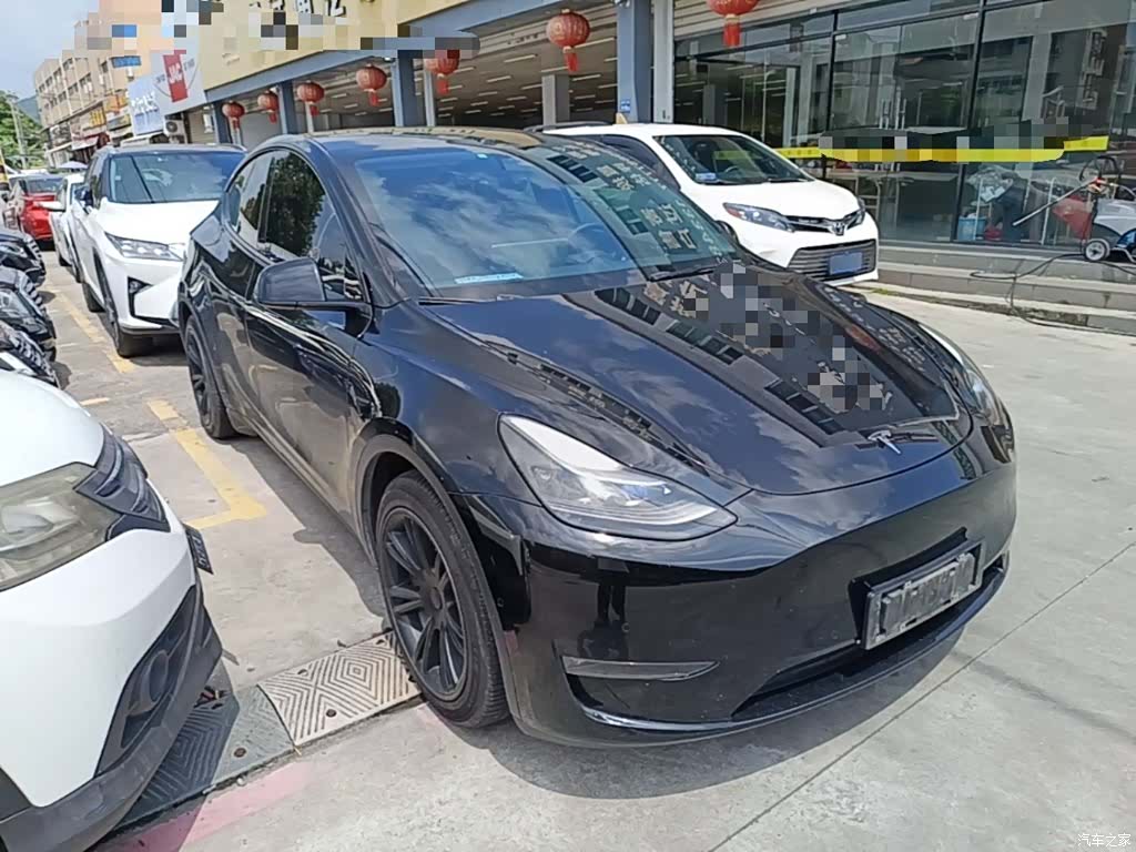 Tesla Model Y, 2021 4