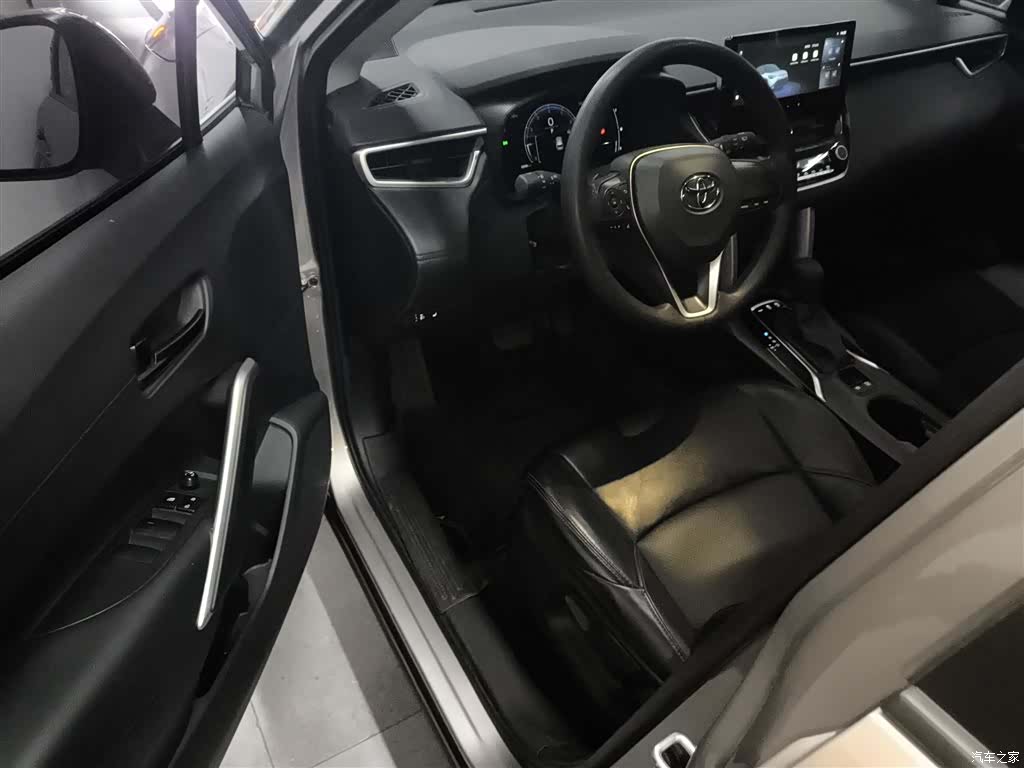 Toyota Frontlander, 2024 16
