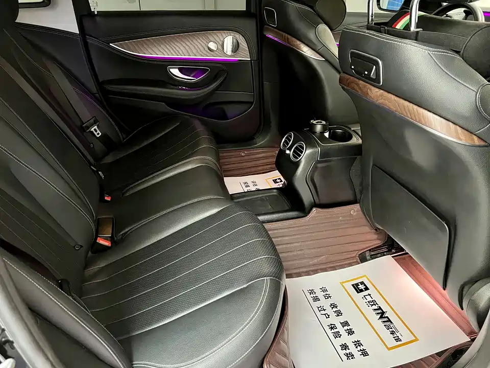 Mercedes-Benz E-class Mercedes-Benz E-class