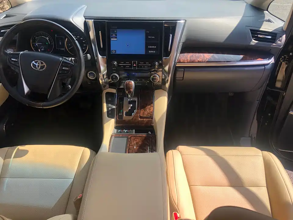 Toyota Elfa Toyota Elfa