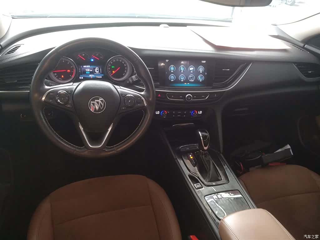 Buick Regal, 2018 6