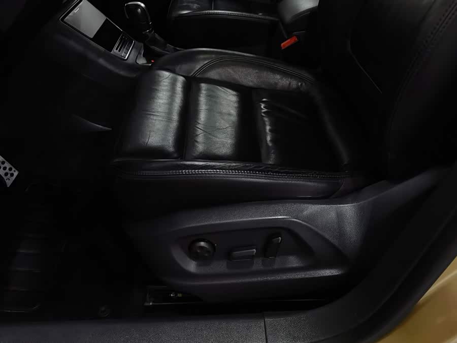 Volkswagen Tiguan 2012, фото 20