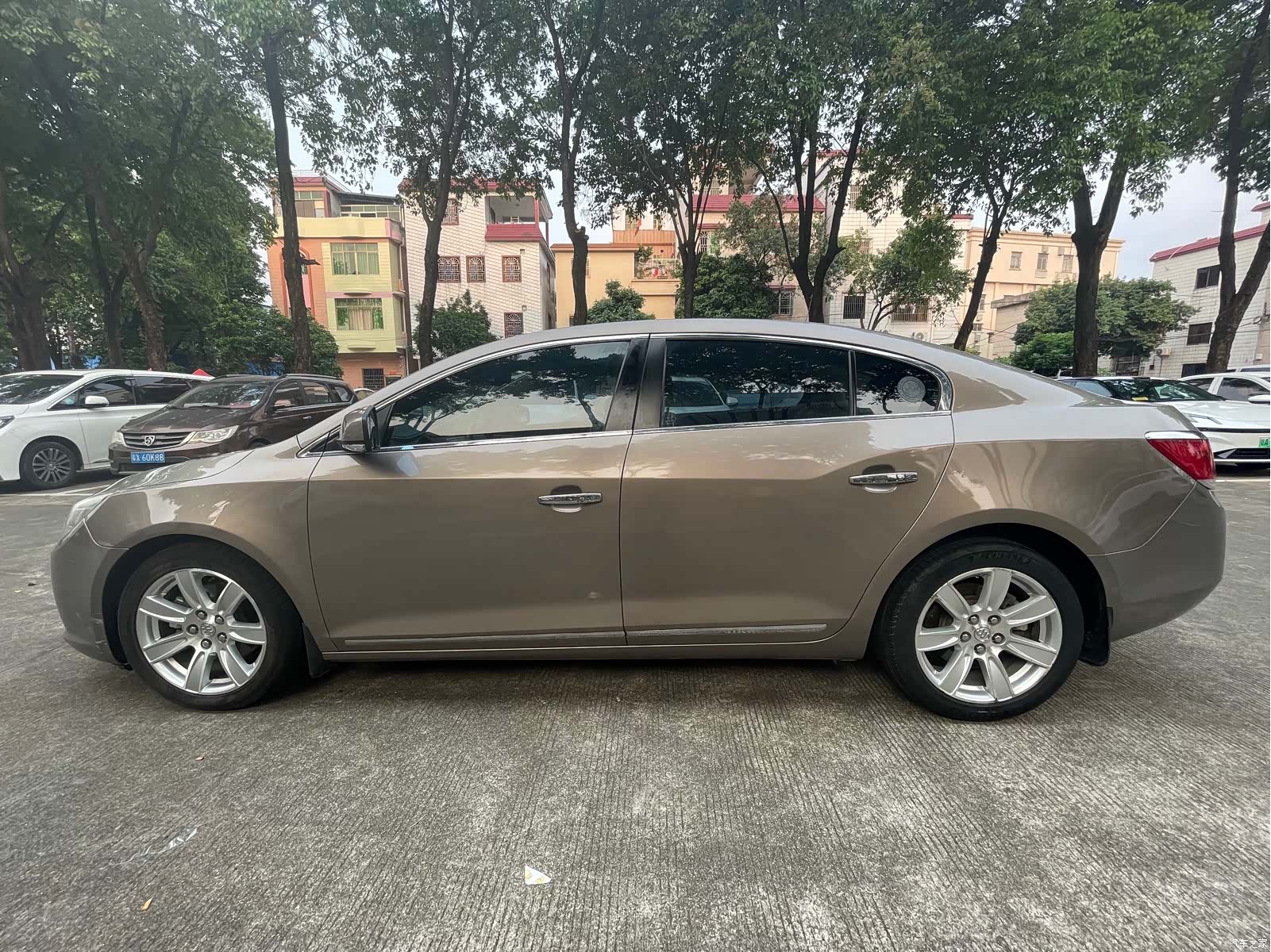 Buick LaCrosse, 2013 4