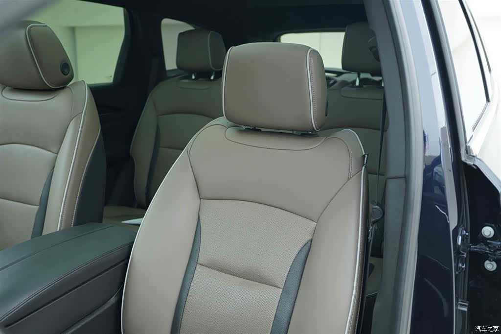 Buick Enclave, 2023 13