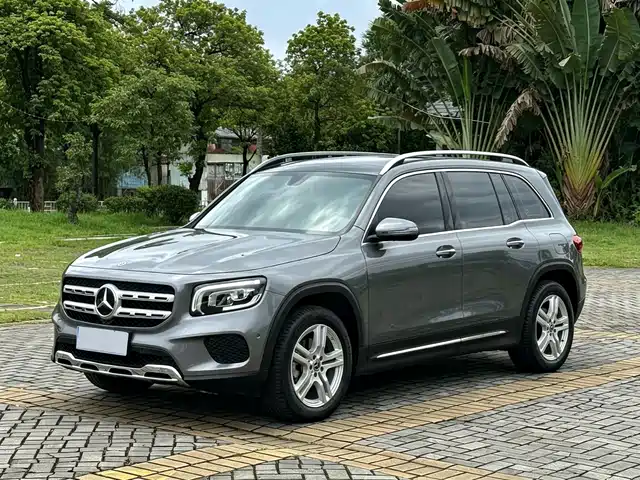 Mercedes-Benz GLB 2021 — купить из Китая под заказ