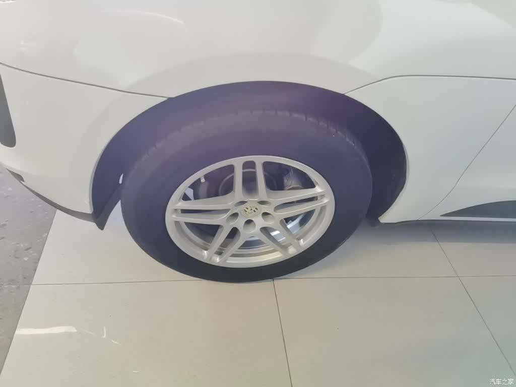 Porsche Macan, 2020 23