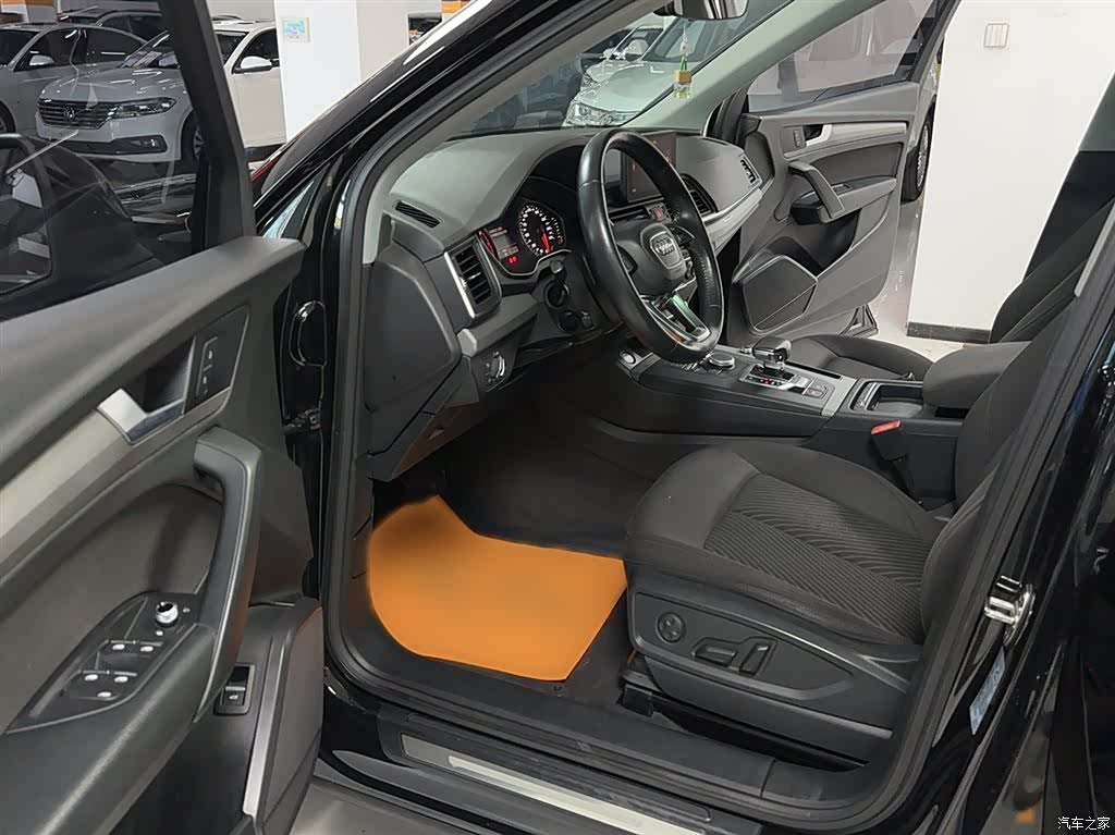 Audi Q5L, 2018 19