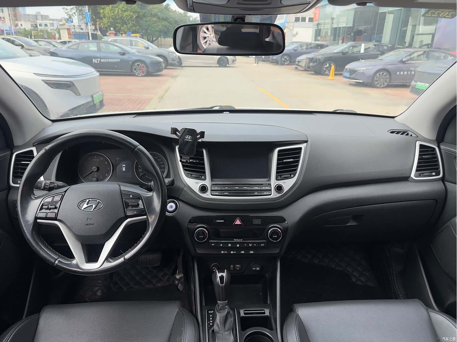 Hyundai Tucson, 2016 8