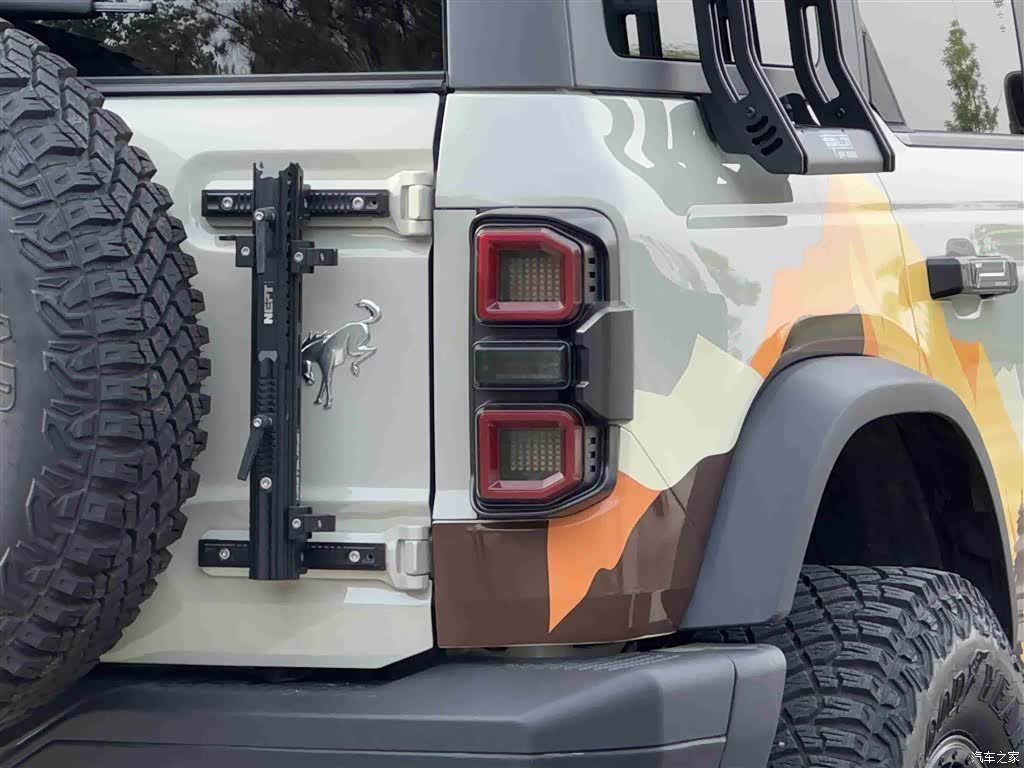 Ford Bronco, 2024 22
